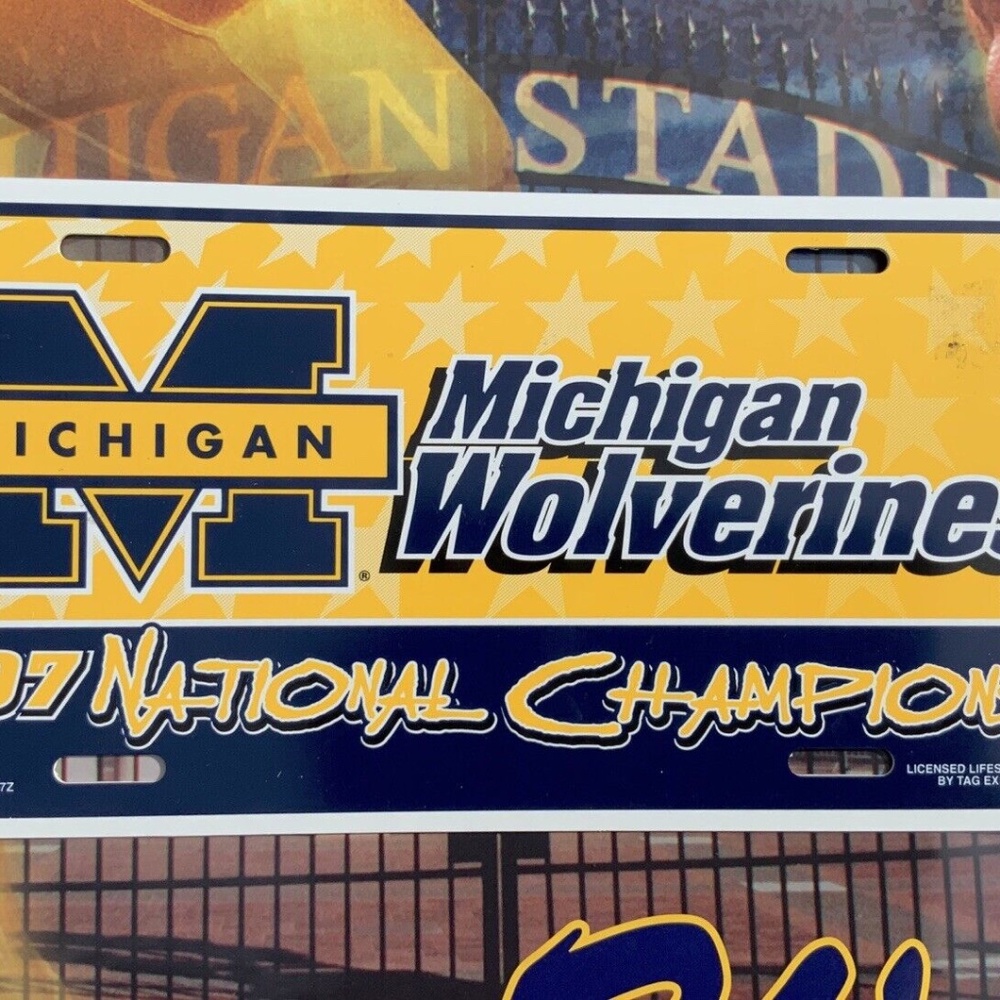 UNIVERSITY of MICHIGAN WOLVERINES 1997 NATIONAL CHAMPIONS LICENSE PLATE "NEW"